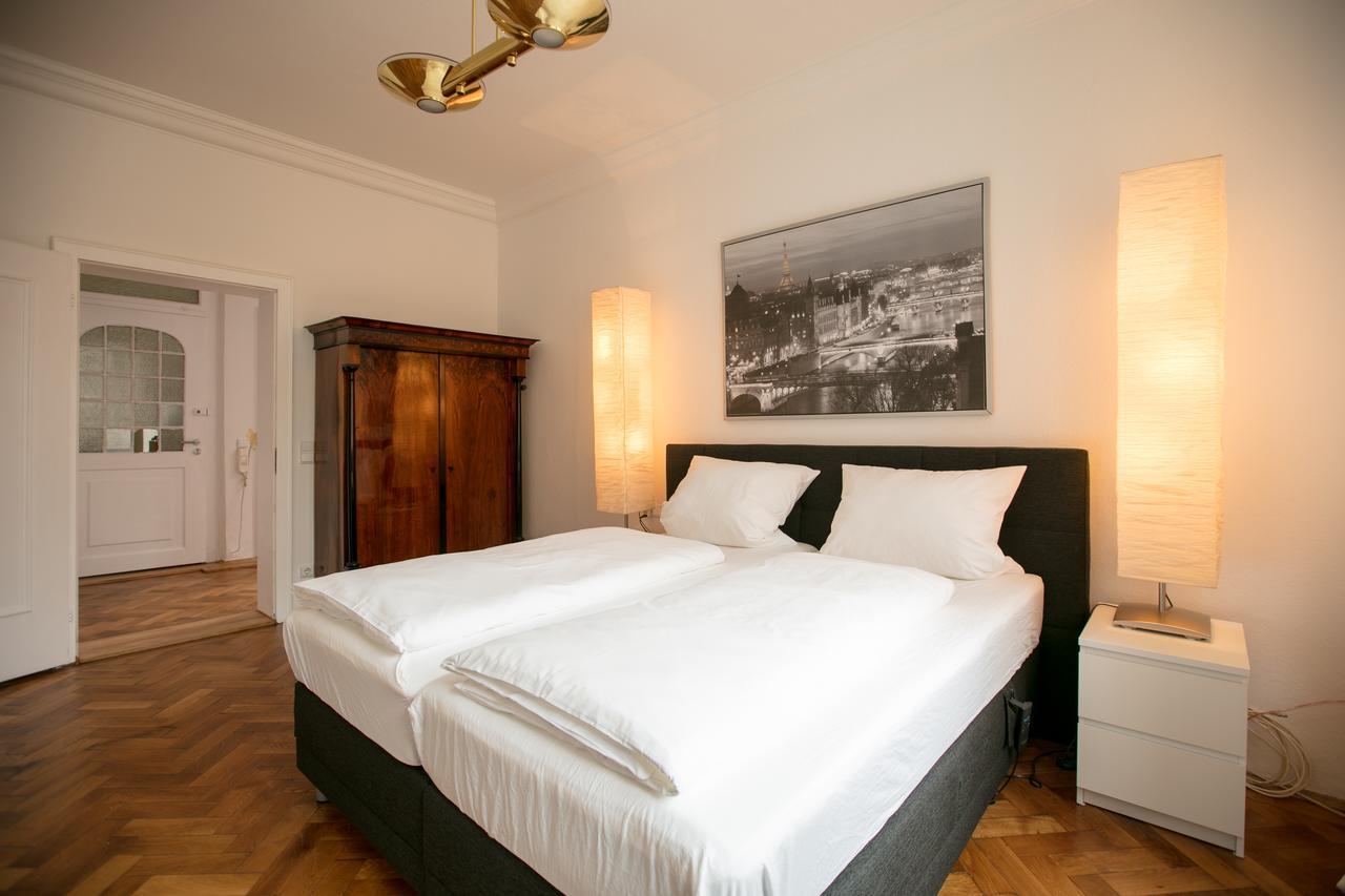 Palazzo Am Dom Aparthotel Regensburg Exterior photo